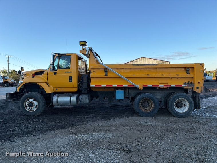 image for item DZ4948 2014 International 7500 dump truck