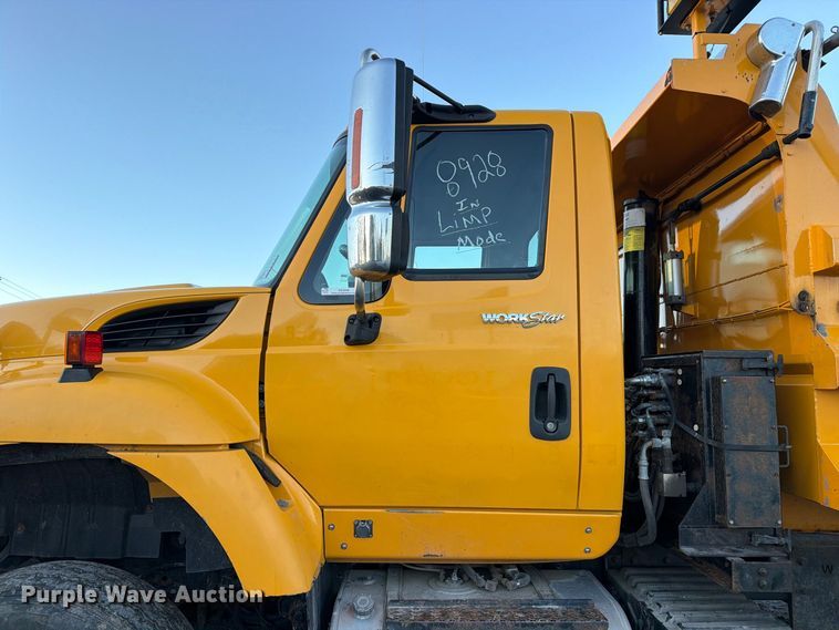 image for item DZ4948 2014 International 7500 dump truck