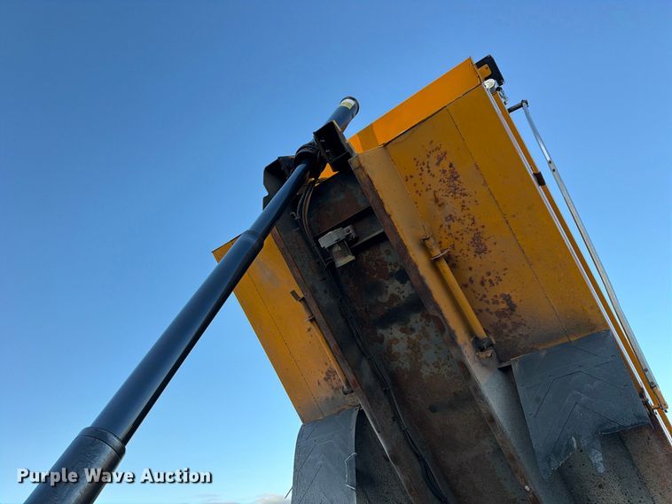 image for item DZ4948 2014 International 7500 dump truck