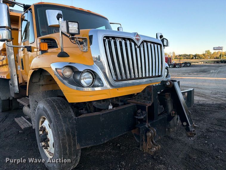 image for item DZ4948 2014 International 7500 dump truck