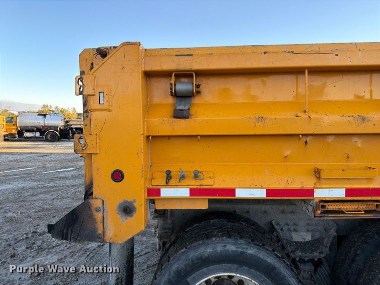 image for item DZ4948 2014 International 7500 dump truck