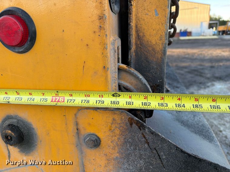image for item DZ4948 2014 International 7500 dump truck