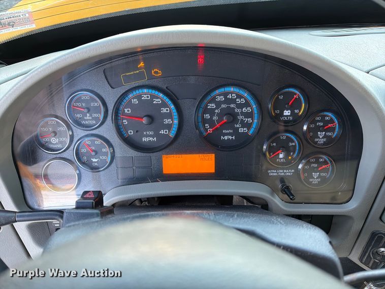 image for item DZ4948 2014 International 7500 dump truck