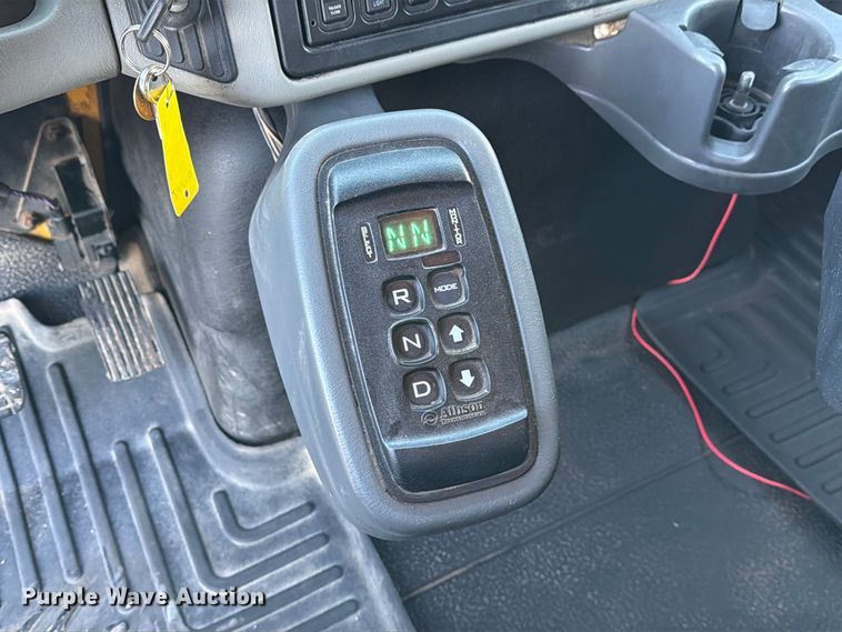 image for item DZ4948 2014 International 7500 dump truck