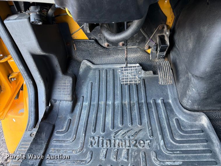 image for item DZ4948 2014 International 7500 dump truck