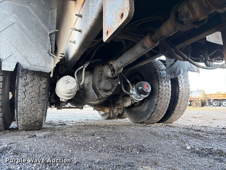 image for item DZ4948 2014 International 7500 dump truck