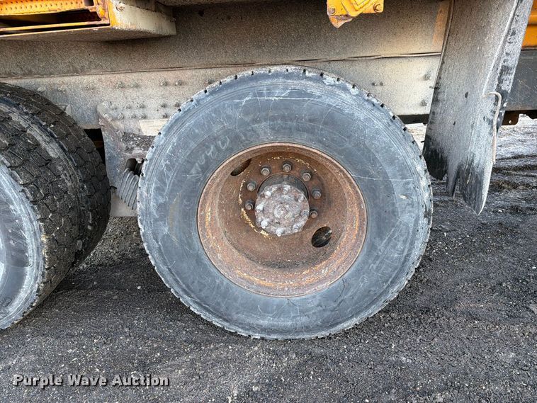 image for item DZ4948 2014 International 7500 dump truck