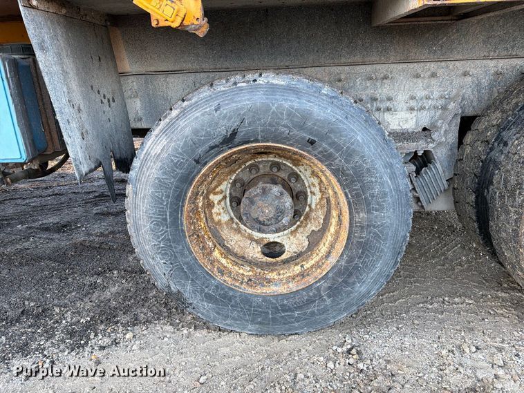 image for item DZ4948 2014 International 7500 dump truck