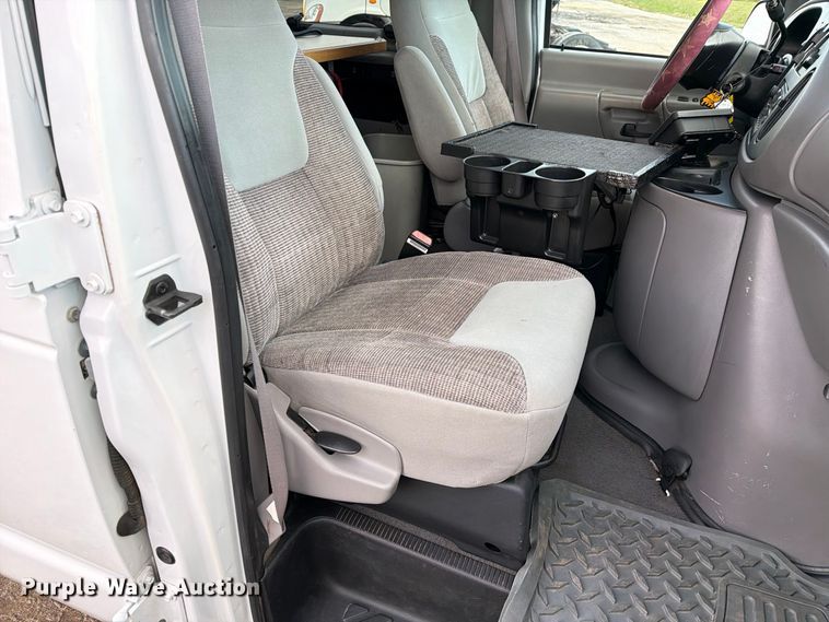 image for item DZ4949 1999 Ford  E350 Super Duty XLT utility van and falling weight deflectometer trailer