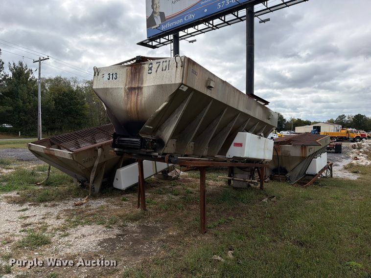 image for item DZ4951 Truck parts
