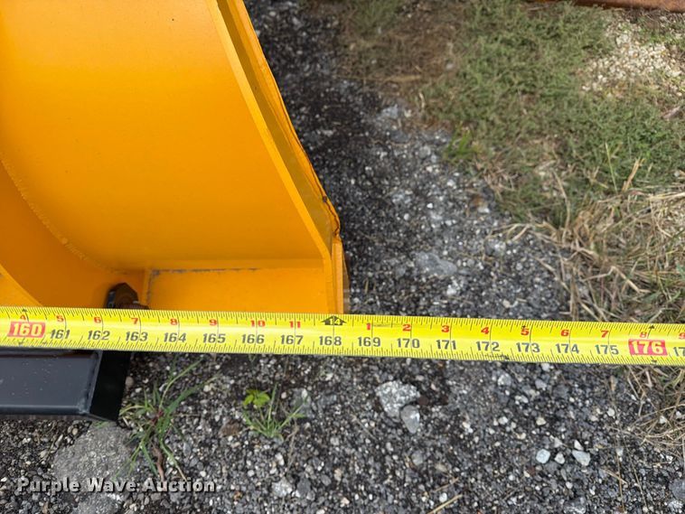 image for item DZ4951 Truck parts
