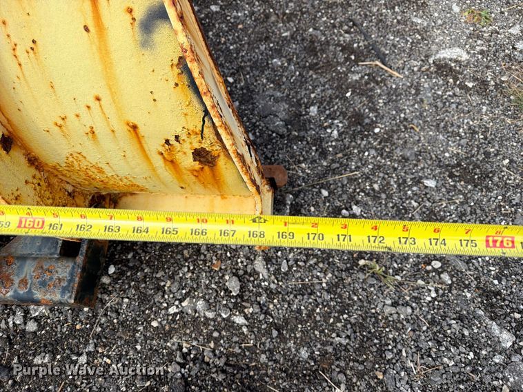 image for item DZ4951 Truck parts