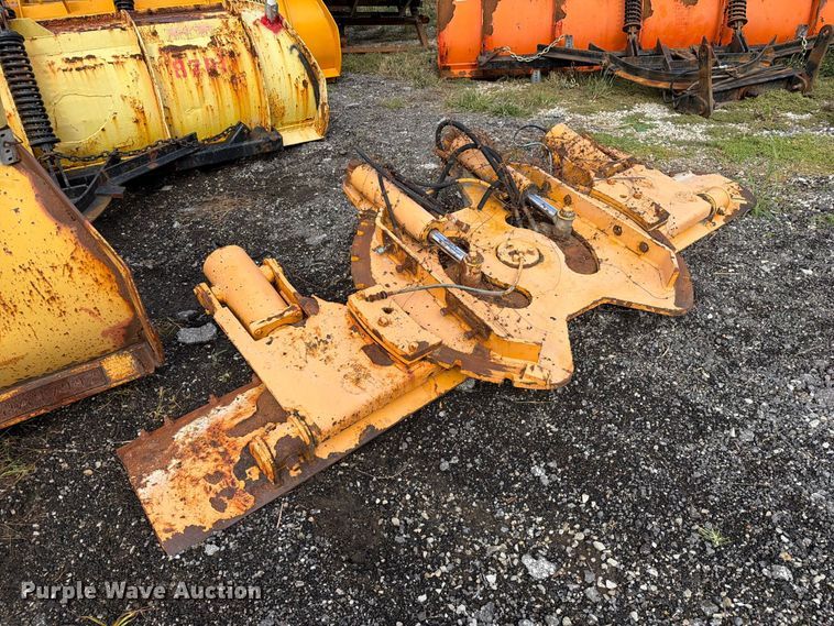image for item DZ4951 Truck parts