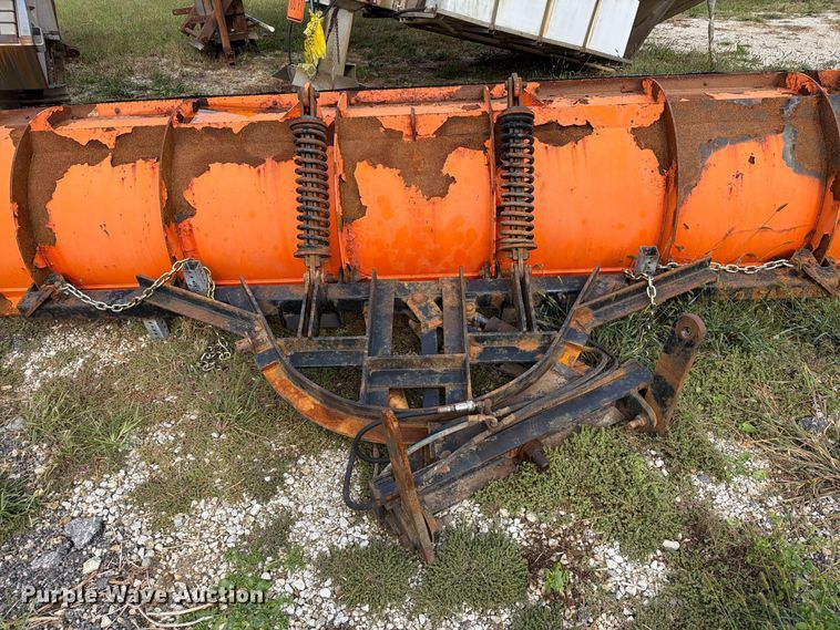 image for item DZ4951 Truck parts