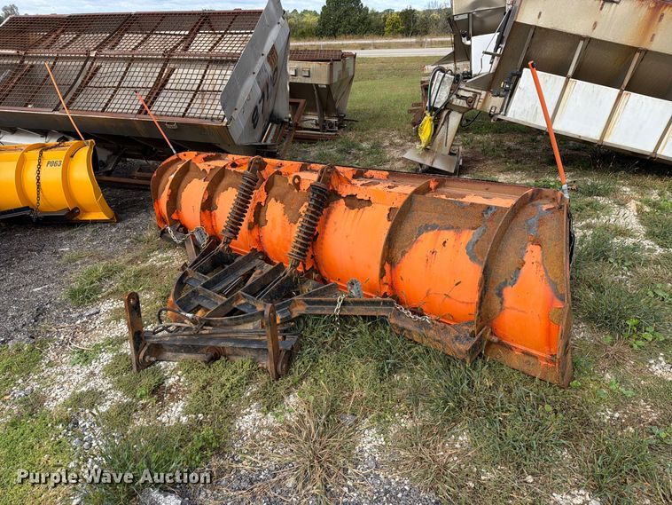 image for item DZ4951 Truck parts