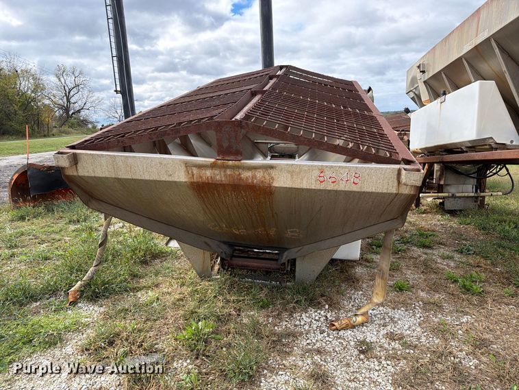 image for item DZ4951 Truck parts