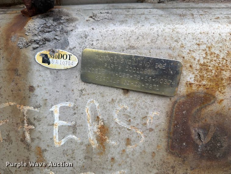 image for item DZ4951 Truck parts