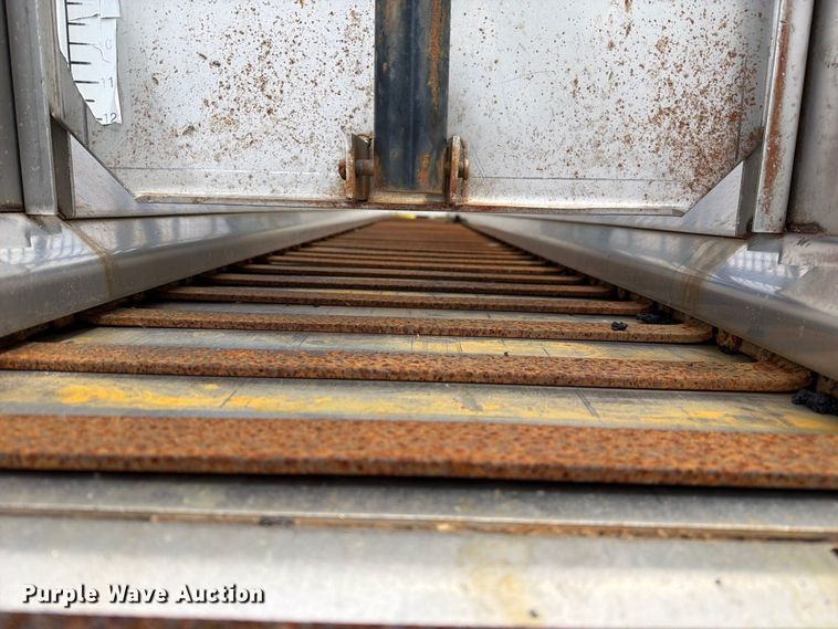 image for item DZ4951 Truck parts