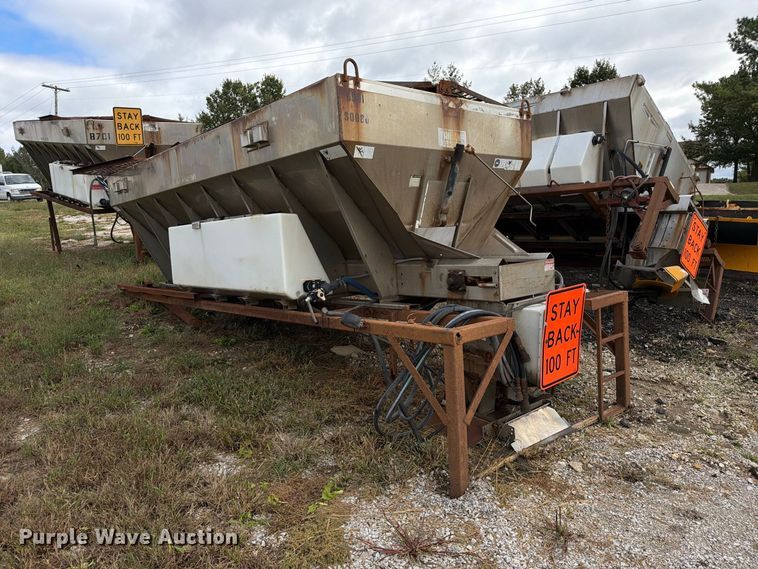 image for item DZ4951 Truck parts
