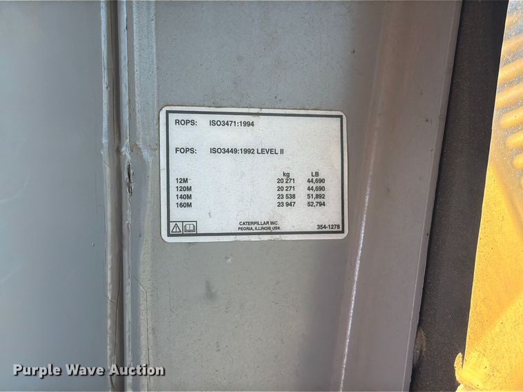 image for item EA0596 2010 Caterpillar 140M motor grader