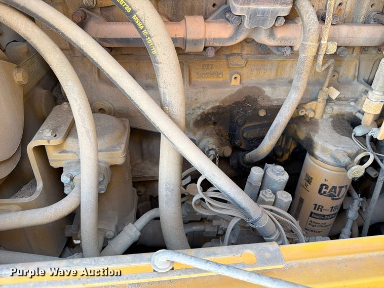 image for item EA0596 2010 Caterpillar 140M motor grader