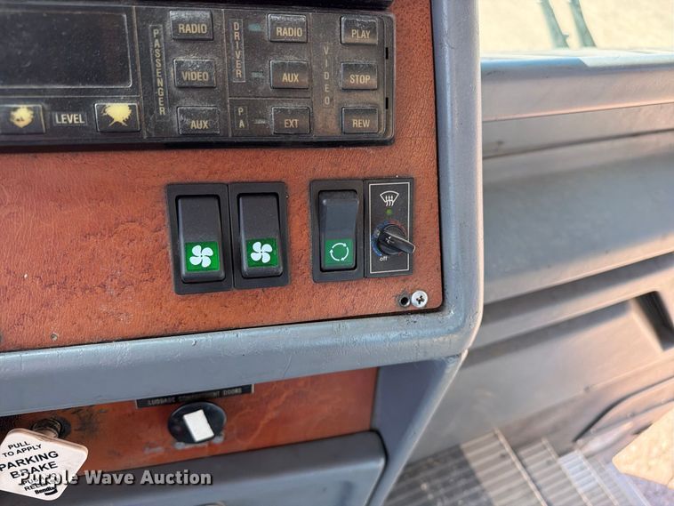 image for item ED0069 2000 Van Hool Commuter Coach coach bus