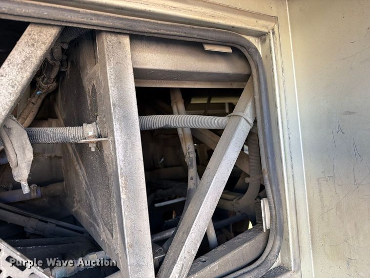 image for item ED0069 2000 Van Hool Commuter Coach coach bus