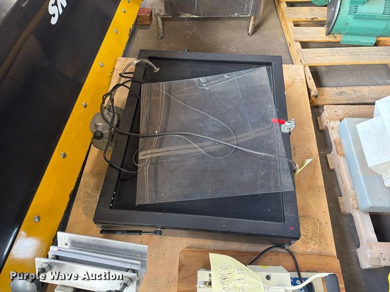 image for item EI7805 Screen print press