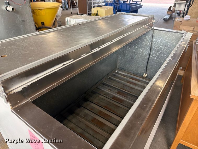 image for item EI7812 Cafeteria equipment