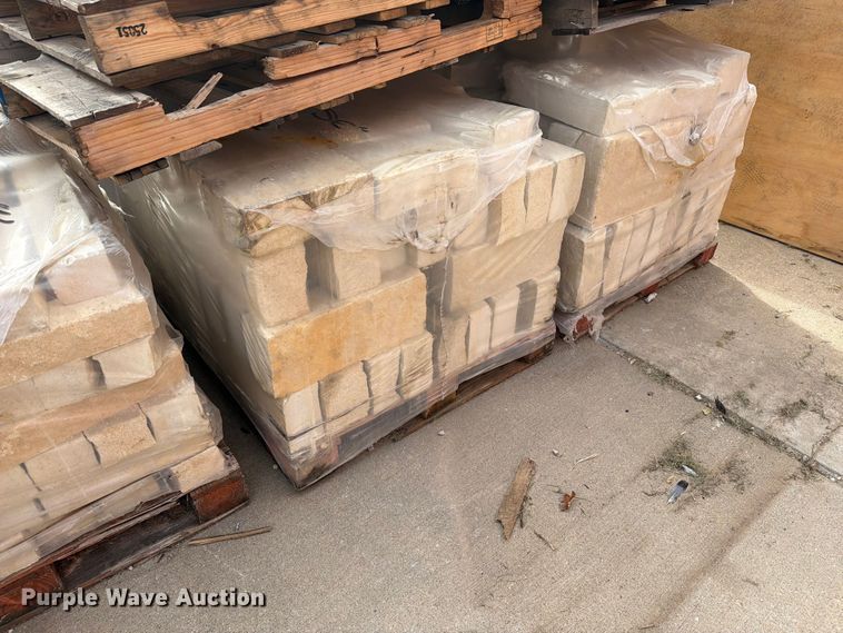image for item EI7813 Limestone decorative rock