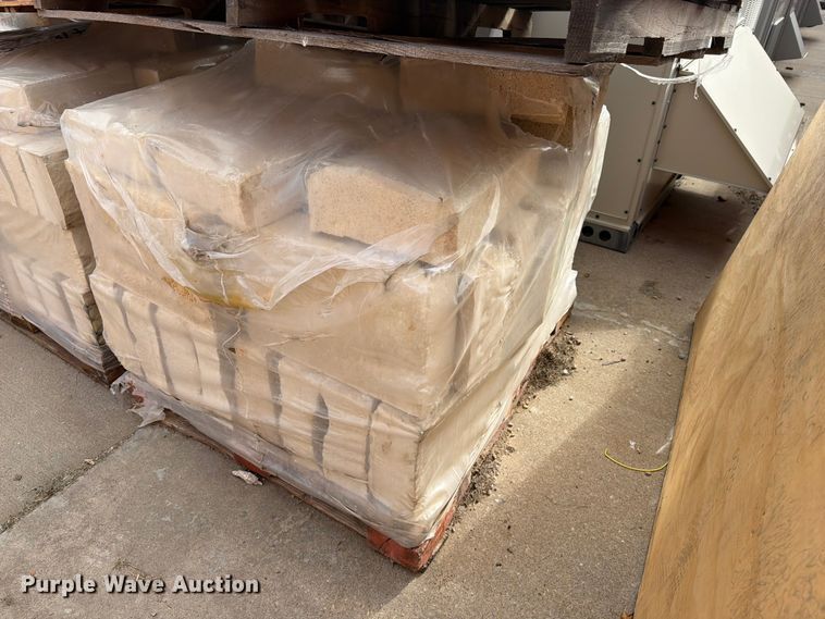 image for item EI7813 Limestone decorative rock