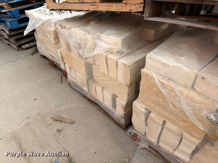 image for item EI7813 Limestone decorative rock
