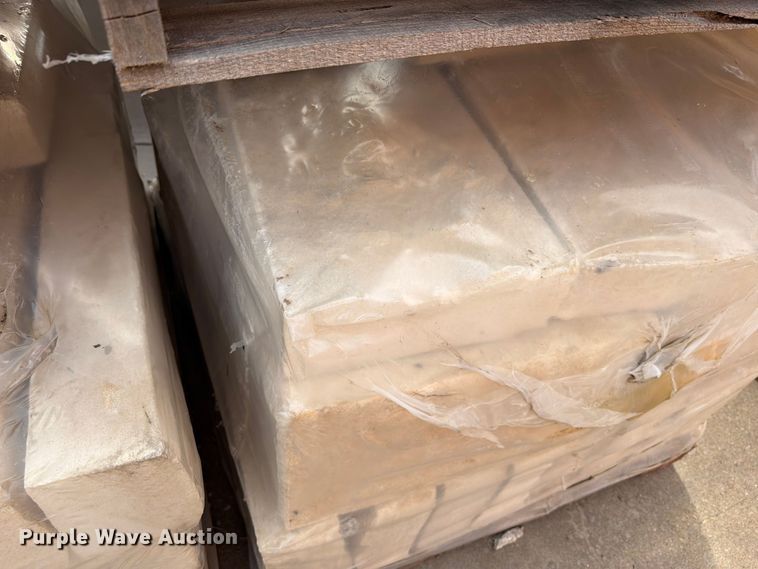 image for item EI7813 Limestone decorative rock