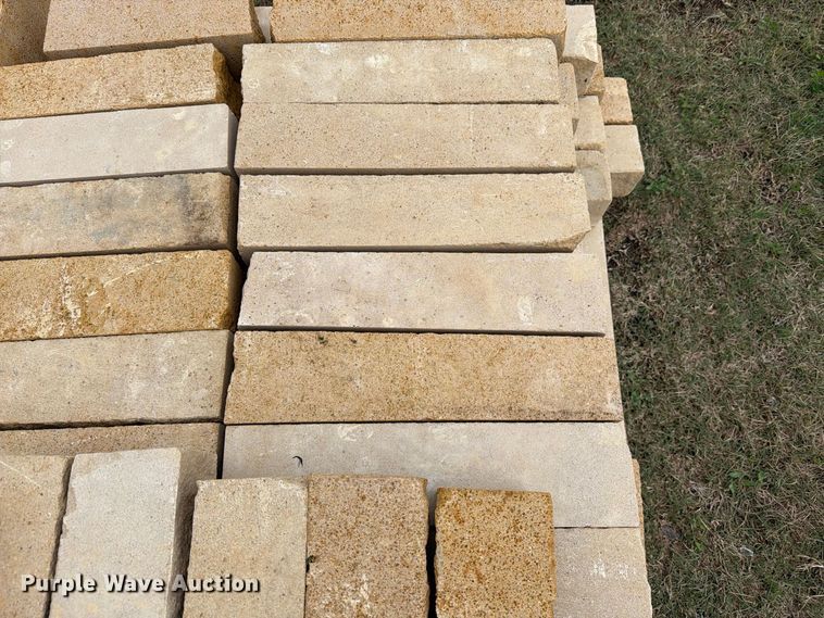 image for item EI7816 Approximately 7 pallets of decorative limestone rock