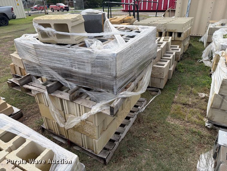 image for item EI7833 Approximately 14 pallets of cinder blocks
