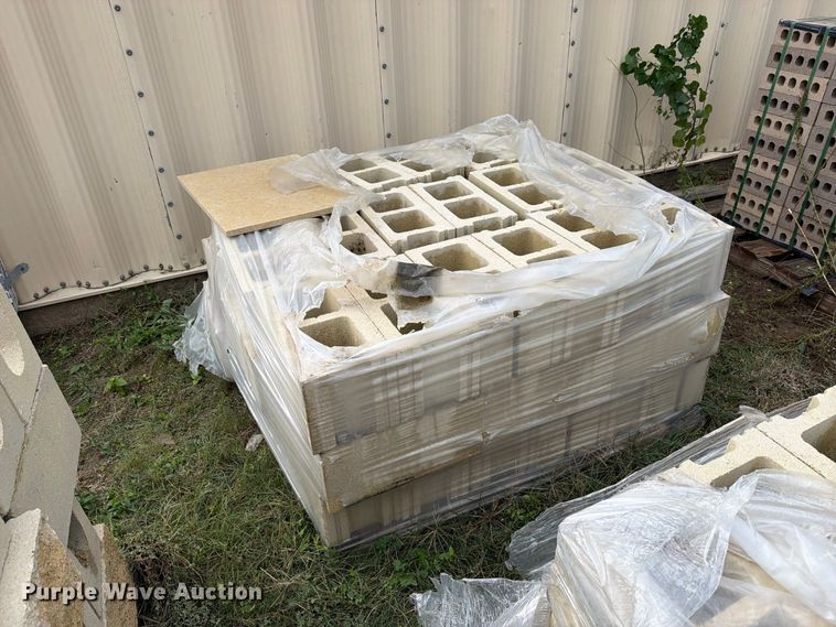 image for item EI7833 Approximately 14 pallets of cinder blocks