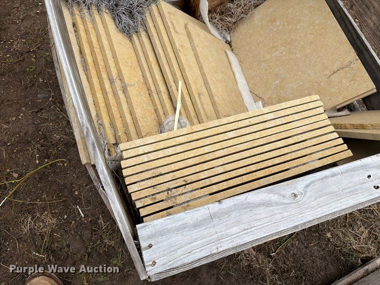 image for item EI7835 Approximately 2 pallets of limestone decorative rock