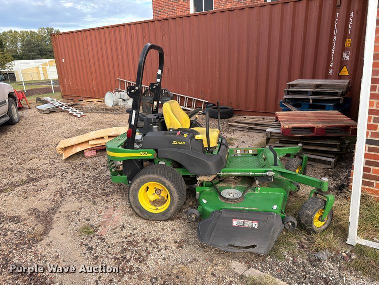 image for item EI7837 2005 John Deere 777 Max-Frame Ztrak ZTR lawn mower