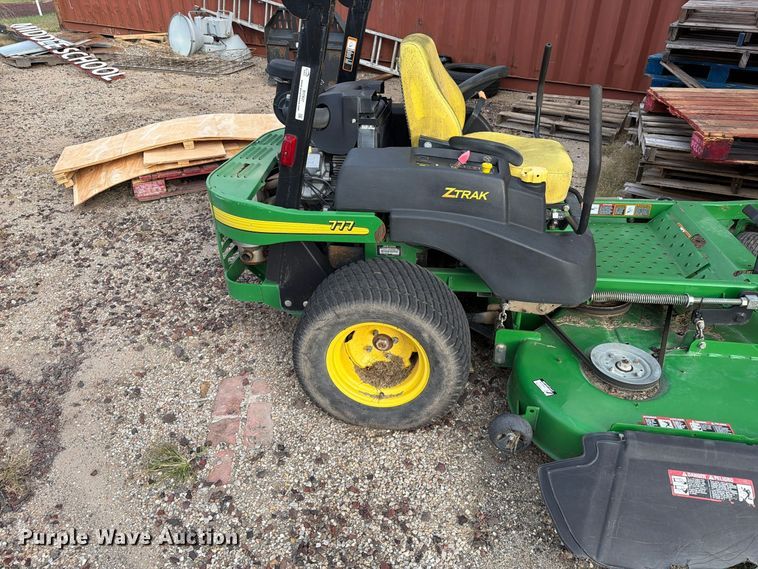 image for item EI7837 2005 John Deere 777 Max-Frame Ztrak ZTR lawn mower