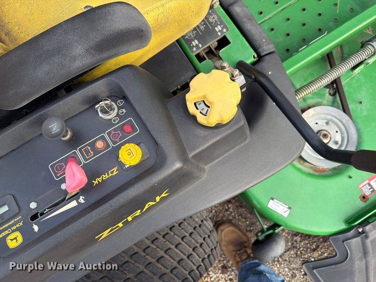 image for item EI7837 2005 John Deere 777 Max-Frame Ztrak ZTR lawn mower