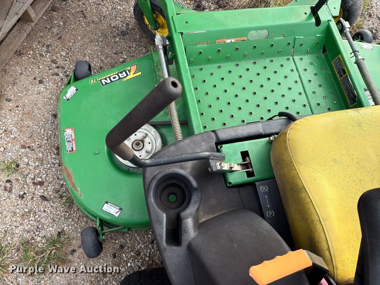 image for item EI7837 2005 John Deere 777 Max-Frame Ztrak ZTR lawn mower