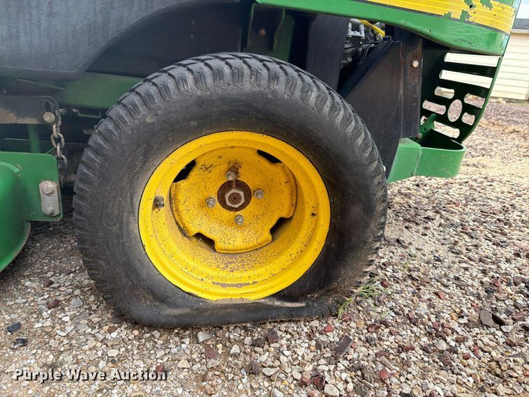 image for item EI7837 2005 John Deere 777 Max-Frame Ztrak ZTR lawn mower