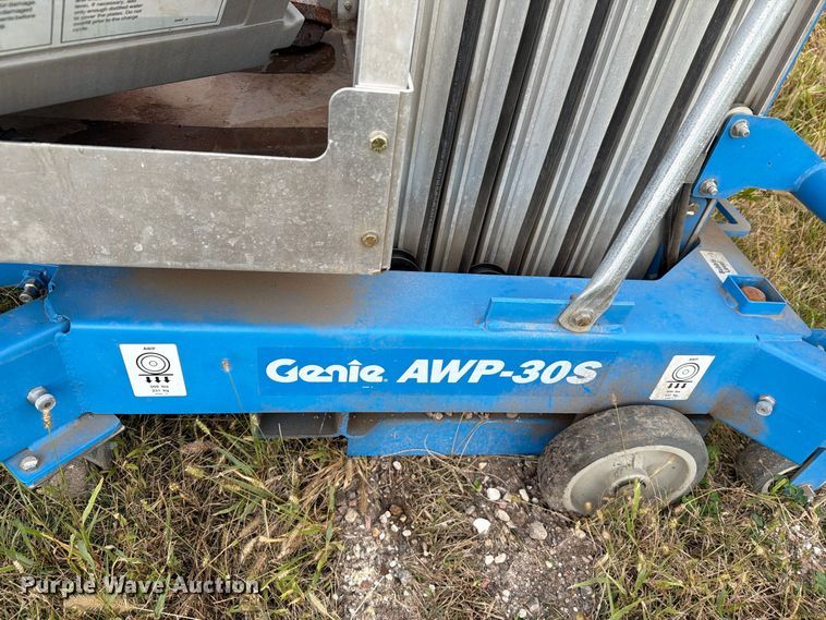 image for item EI7838 Genie AWP-30S vertical lift