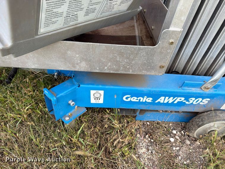 image for item EI7838 Genie AWP-30S vertical lift