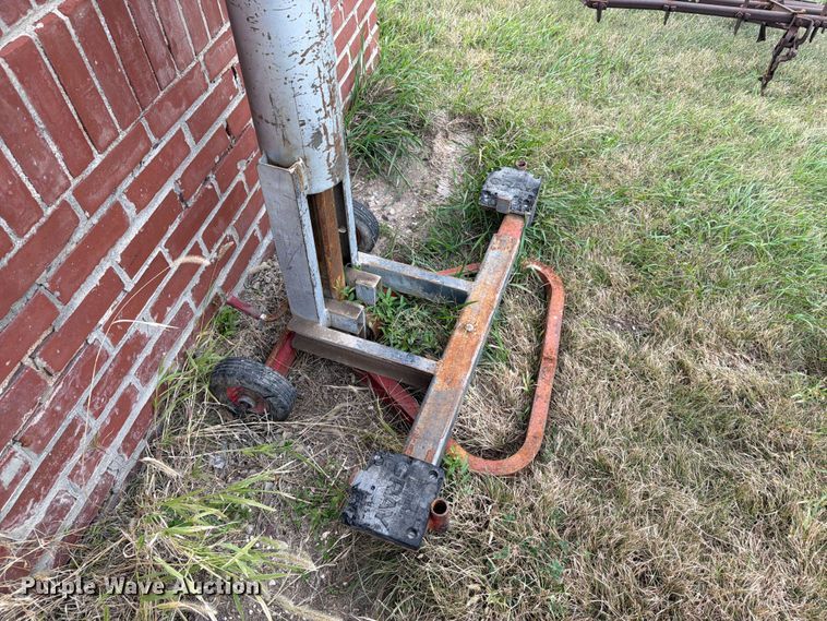 image for item EI7839 Gray frame lift