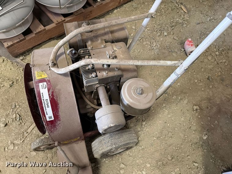 image for item EI7840 (2) leaf blowers