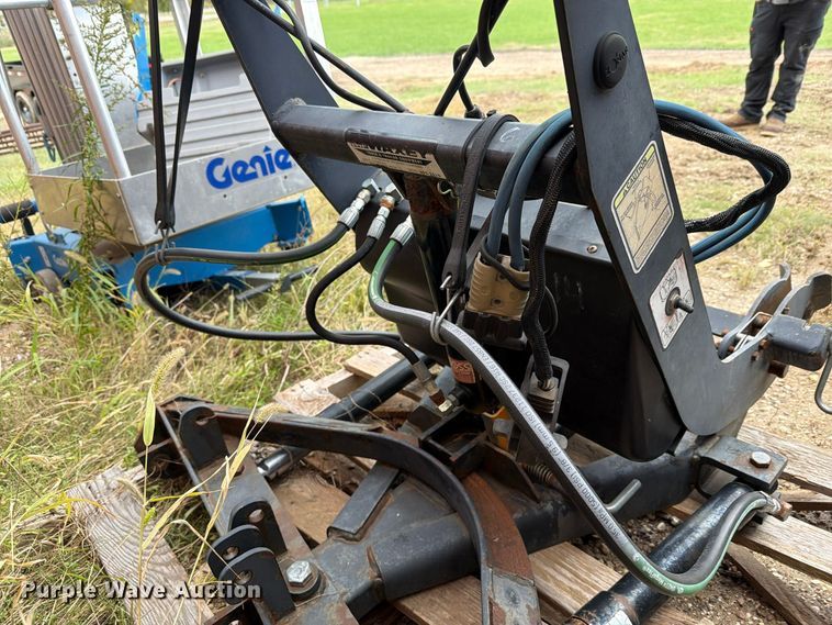 image for item EI7841 Boss snowplow mount