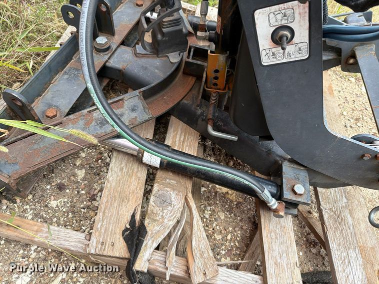 image for item EI7841 Boss snowplow mount