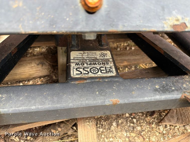 image for item EI7841 Boss snowplow mount