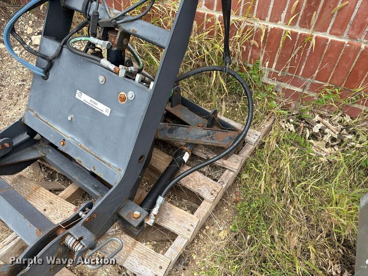 image for item EI7841 Boss snowplow mount
